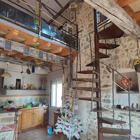 L'etape Quarto em Acomodações Particulares *